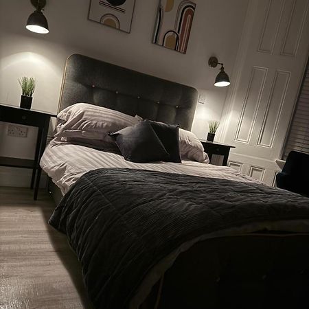 Seaside Studio Apartment Weston-super-Mare Eksteriør billede