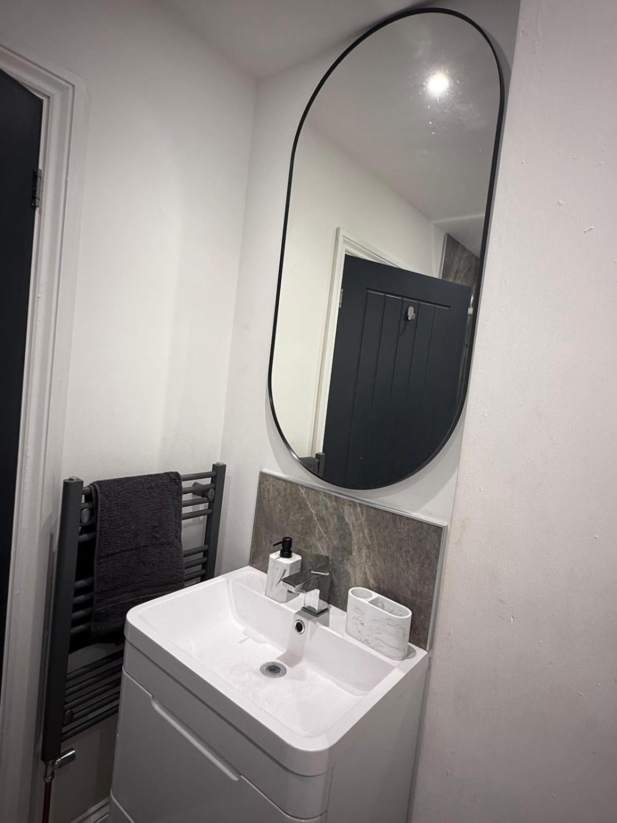 Seaside Studio Apartment Weston-super-Mare Eksteriør billede